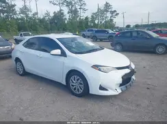 5YFBURHE5JP805081 2018 TOYOTA COROLLA