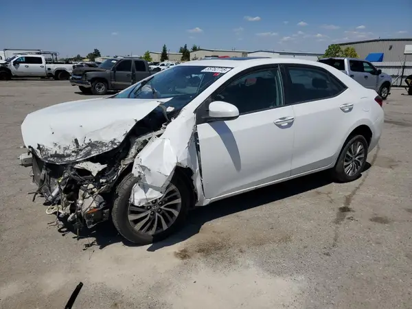 5YFBURHE5JP806263 2018 TOYOTA COROLLA - Image 1
