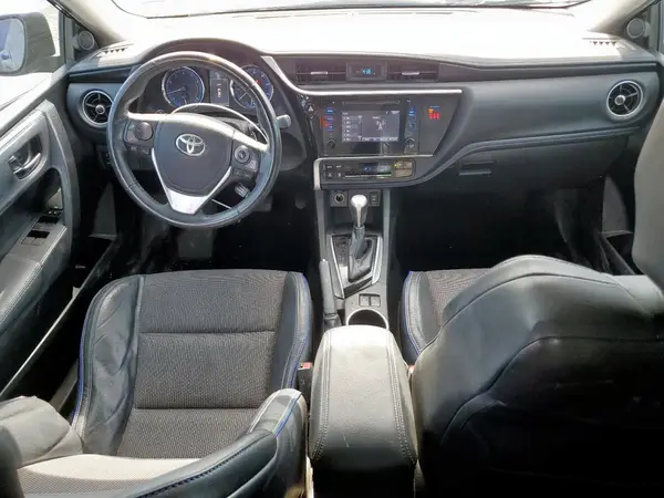 5YFBURHE5JP807137 2018 TOYOTA COROLLA - Image 8