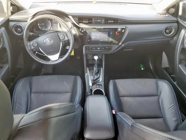 5YFBURHE5JP807610 2018 TOYOTA COROLLA - Image 8