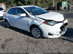5YFBURHE5JP809616 2018 TOYOTA COROLLA