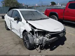5YFBURHE5JP809986 2018 TOYOTA COROLLA