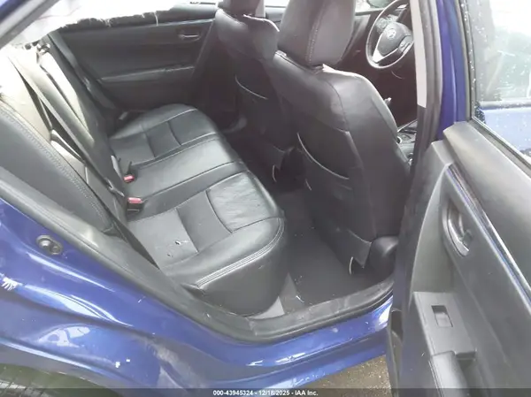 5YFBURHE5JP813570 2018 TOYOTA COROLLA - Image 8