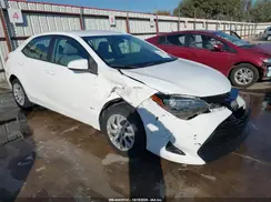 5YFBURHE5JP813715 2018 TOYOTA COROLLA