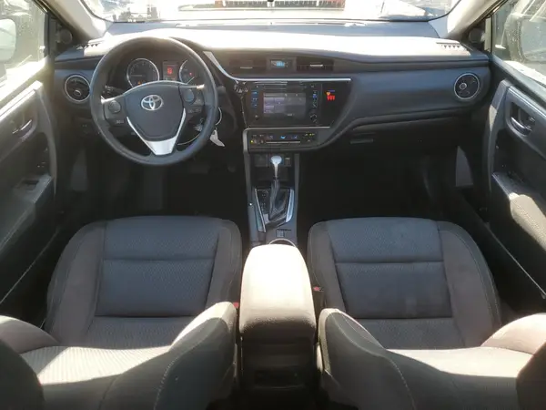 5YFBURHE5JP814508 2018 TOYOTA COROLLA - Image 8