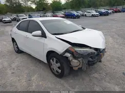 5YFBURHE5JP815643 2018 TOYOTA COROLLA