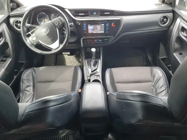 5YFBURHE5JP815870 2018 TOYOTA COROLLA - Image 8