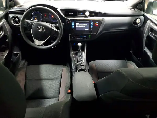 5YFBURHE5JP816243 2018 TOYOTA COROLLA - Image 8