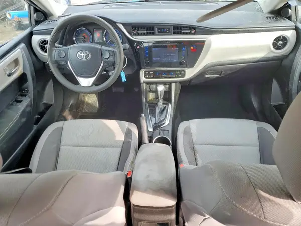 5YFBURHE5JP816629 2018 TOYOTA COROLLA - Image 8