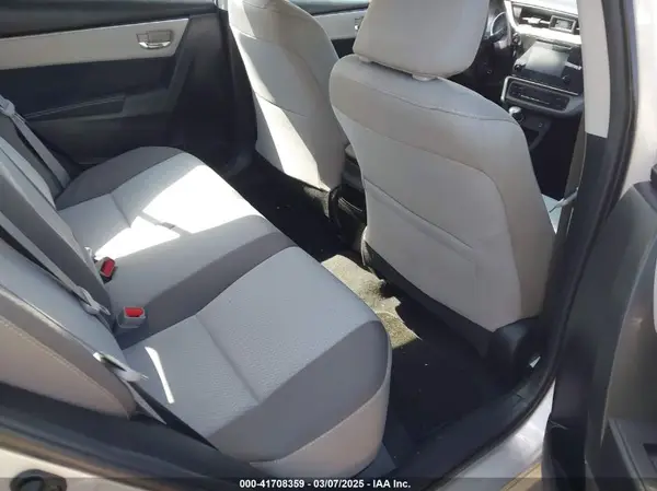5YFBURHE5JP819398 2018 TOYOTA COROLLA - Image 8