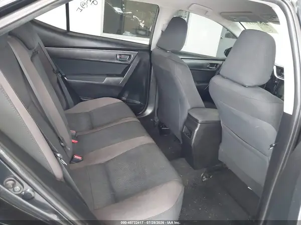 5YFBURHE5JP820955 2018 TOYOTA COROLLA - Image 8