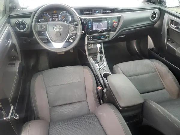 5YFBURHE5JP822026 2018 TOYOTA COROLLA - Image 8