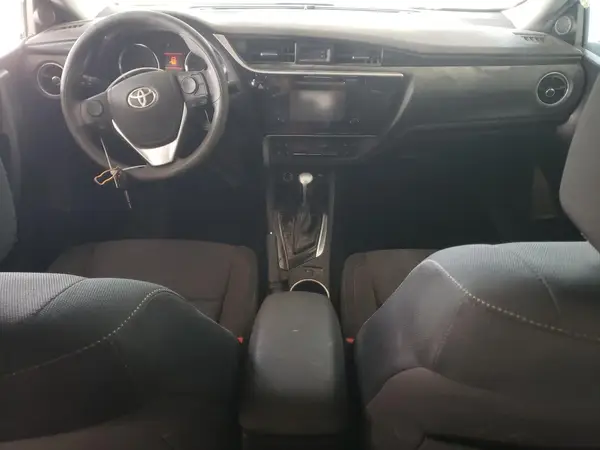 5YFBURHE5JP824536 2018 TOYOTA COROLLA - Image 8