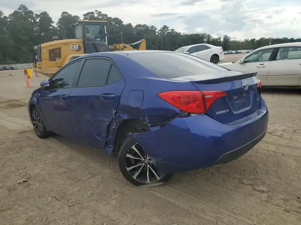 5YFBURHE5JP830580 2018 TOYOTA COROLLA - Image 2