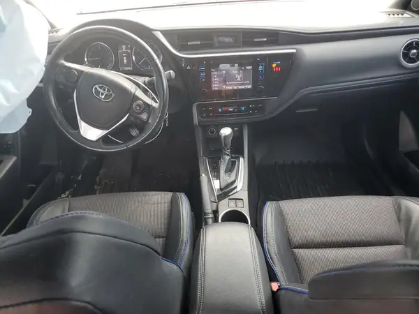 5YFBURHE5JP830580 2018 TOYOTA COROLLA - Image 8