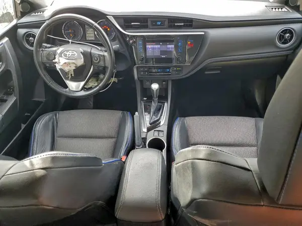 5YFBURHE5JP838730 2018 TOYOTA COROLLA - Image 8