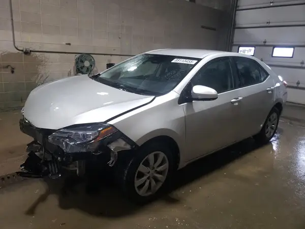 5YFBURHE5JP838985 2018 TOYOTA COROLLA - Image 1