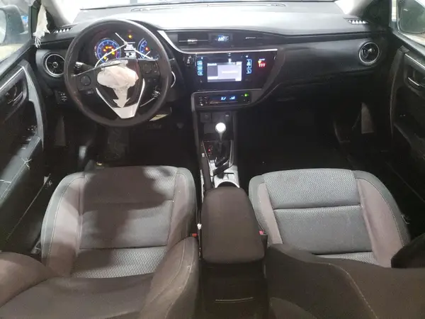 5YFBURHE5JP838985 2018 TOYOTA COROLLA - Image 8