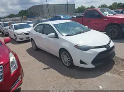 5YFBURHE5JP840879 2018 TOYOTA COROLLA