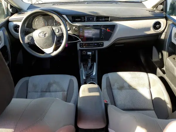 5YFBURHE5JP841966 2018 TOYOTA COROLLA - Image 8