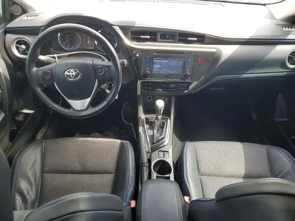 5YFBURHE5JP848173 2018 TOYOTA COROLLA - Image 8