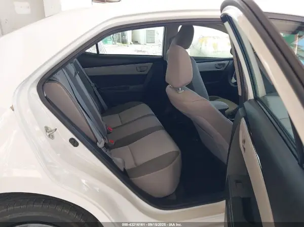 5YFBURHE5JP848819 2018 TOYOTA COROLLA - Image 8