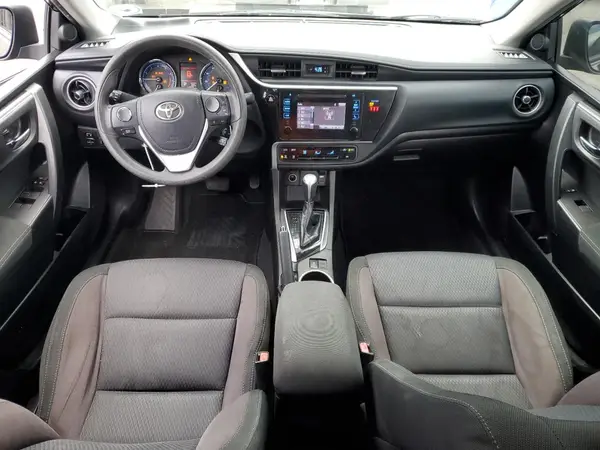 5YFBURHE5JP848917 2018 TOYOTA COROLLA - Image 8