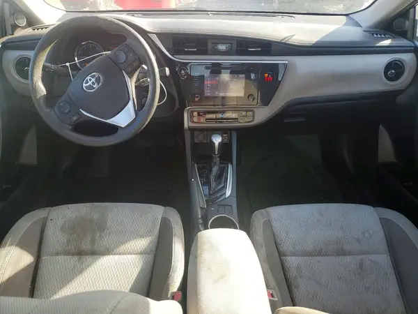 5YFBURHE5JP849372 2018 TOYOTA COROLLA - Image 8