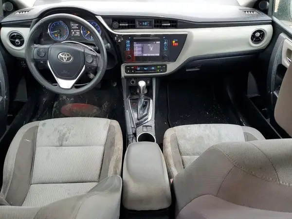 5YFBURHE5JP849999 2018 TOYOTA COROLLA - Image 8