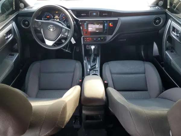 5YFBURHE5JP851056 2018 TOYOTA COROLLA - Image 8