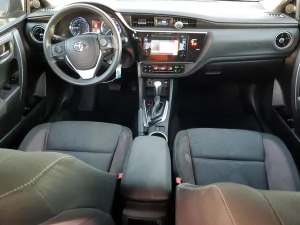 5YFBURHE5JP851896 2018 TOYOTA COROLLA - Image 8
