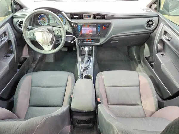 5YFBURHE5JP853714 2018 TOYOTA COROLLA - Image 8