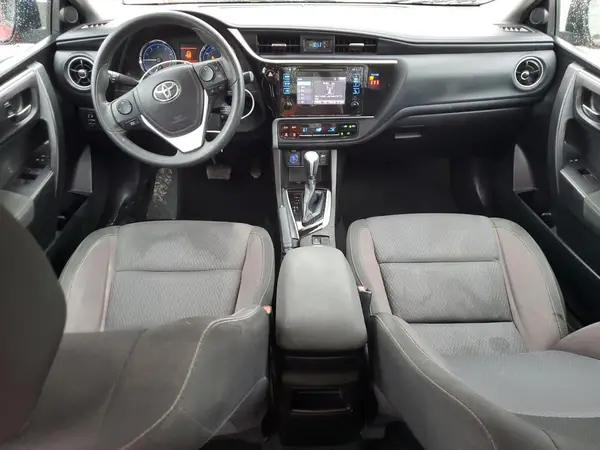 5YFBURHE5JP853728 2018 TOYOTA COROLLA - Image 8