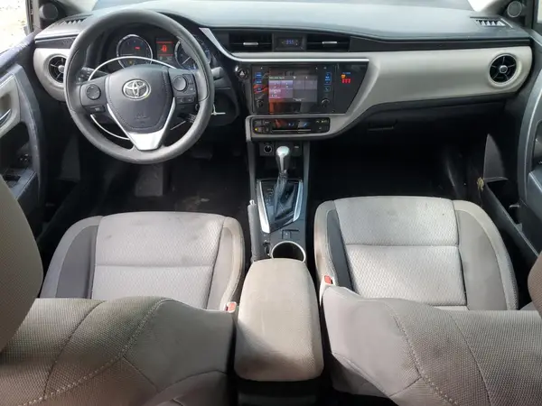 5YFBURHE5JP854393 2018 TOYOTA COROLLA - Image 8