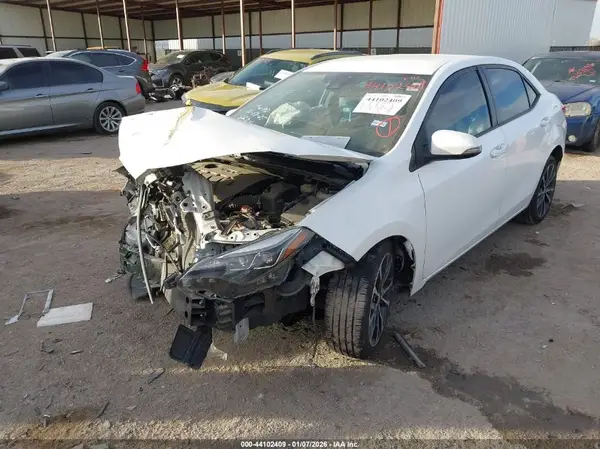5YFBURHE5KP856470 2019 TOYOTA COROLLA - Image 2