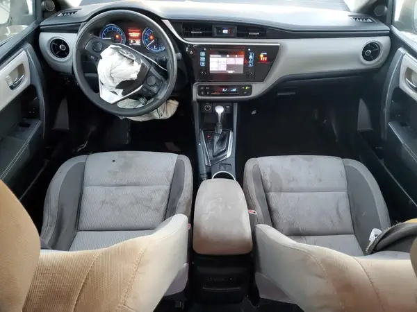 5YFBURHE5KP859143 2019 TOYOTA COROLLA - Image 8