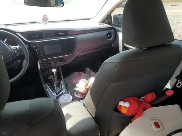 5YFBURHE5KP860826 2019 TOYOTA COROLLA - Image 8