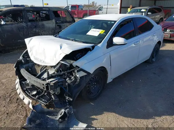 5YFBURHE5KP862513 2019 TOYOTA COROLLA - Image 2