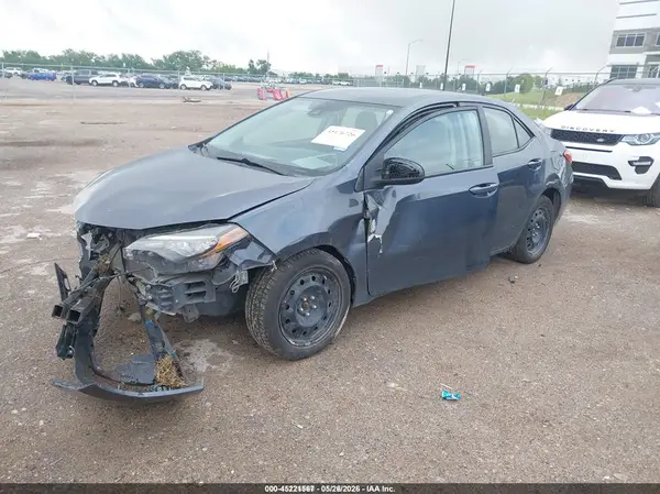 5YFBURHE5KP862978 2019 TOYOTA COROLLA - Image 2