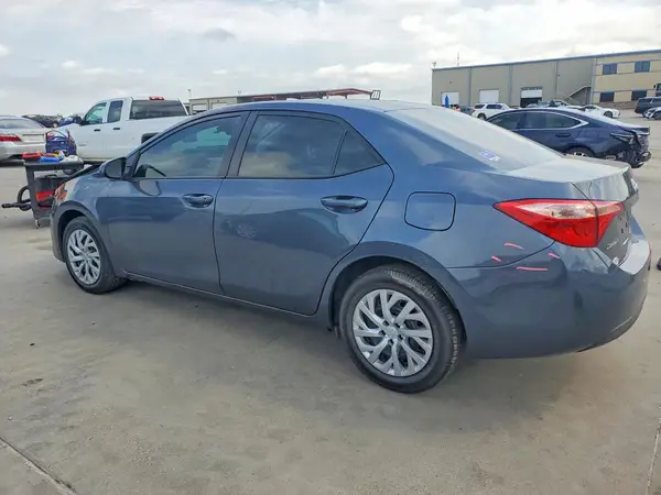 5YFBURHE5KP867310 2019 TOYOTA COROLLA - Image 2