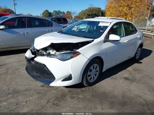 5YFBURHE5KP867548 2019 TOYOTA COROLLA - Image 2