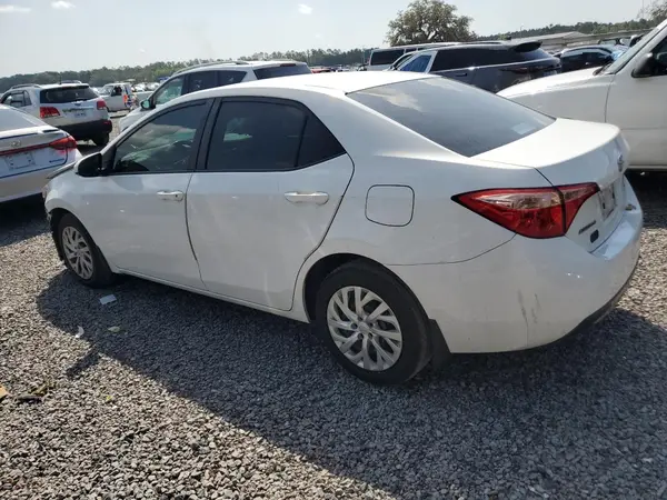 5YFBURHE5KP868411 2019 TOYOTA COROLLA - Image 2