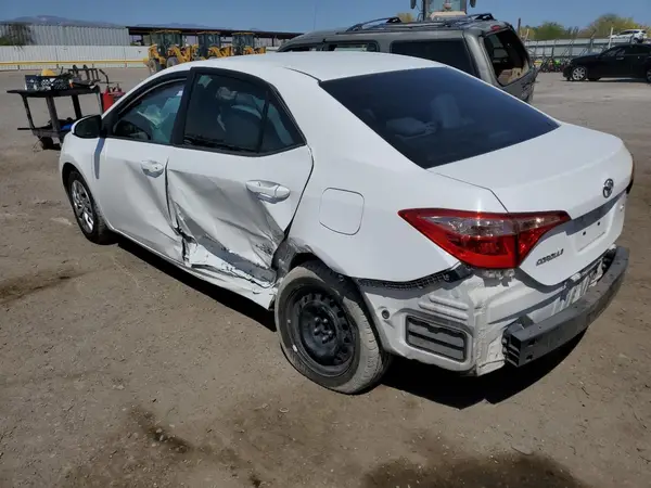 5YFBURHE5KP870725 2019 TOYOTA COROLLA - Image 2
