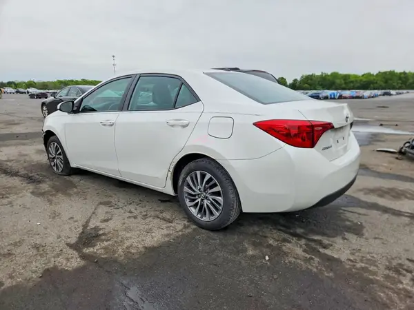 5YFBURHE5KP872667 2019 TOYOTA COROLLA - Image 2