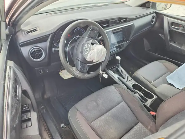 5YFBURHE5KP872927 2019 TOYOTA COROLLA - Image 8