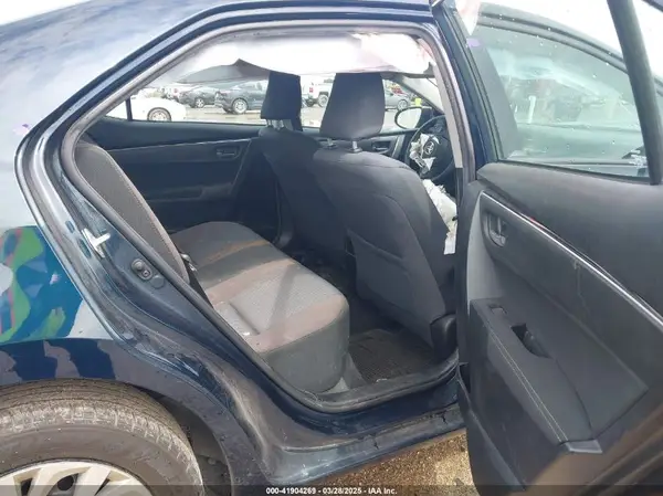 5YFBURHE5KP874211 2019 TOYOTA COROLLA - Image 8