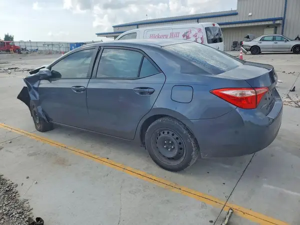 5YFBURHE5KP880137 2019 TOYOTA COROLLA - Image 2