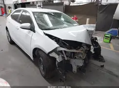 5YFBURHE5KP880672 2019 TOYOTA COROLLA