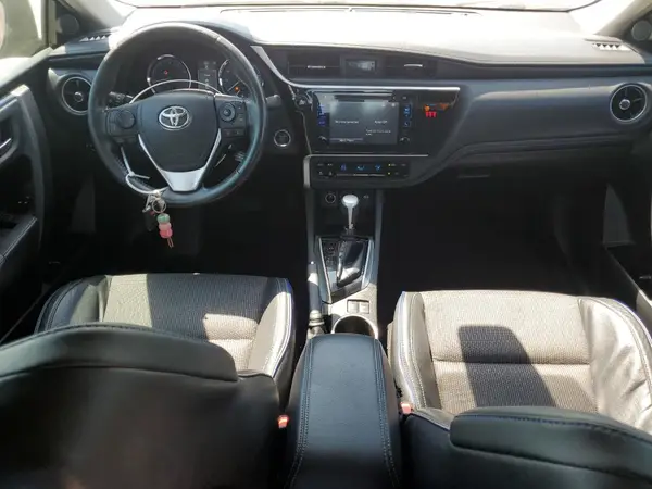 5YFBURHE5KP884057 2019 TOYOTA COROLLA - Image 8