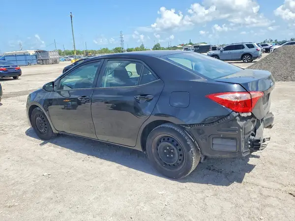5YFBURHE5KP884625 2019 TOYOTA COROLLA - Image 2